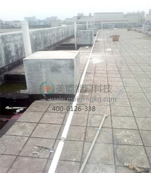 太陽能熱水器