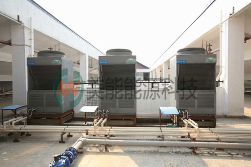 酒店<a href='/kqrn-0001,0022,0024.htm' class='keys' title='點(diǎn)擊查看關(guān)于空氣能熱水器的相關(guān)信息' target='_blank'>空氣能熱水器</a>