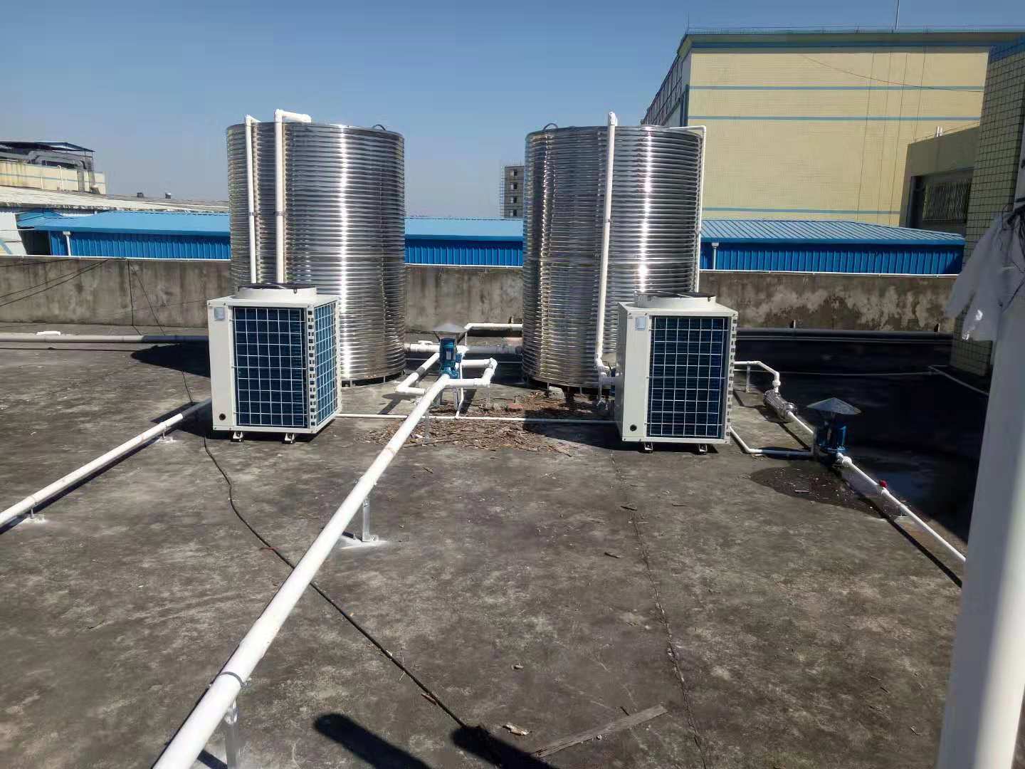 空氣能熱水器