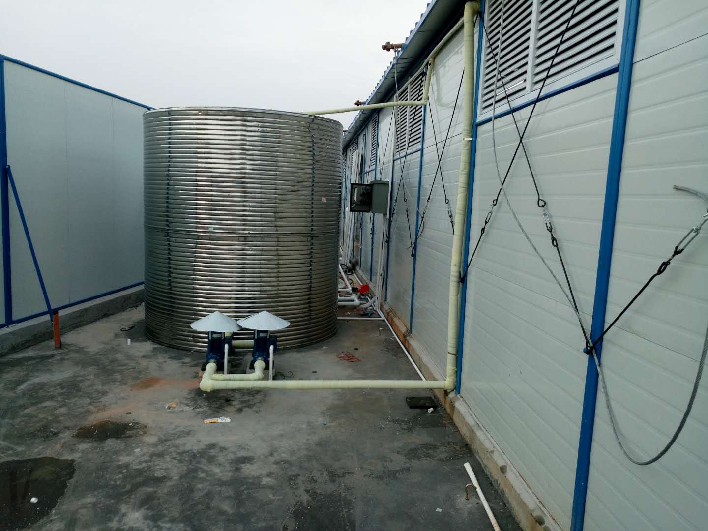 空氣能熱水器