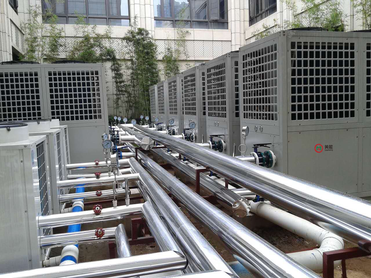 工廠宿舍空氣能熱水器工程