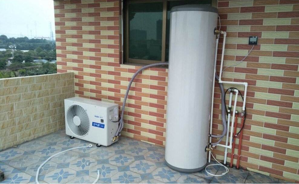 壁掛式太陽能熱水器